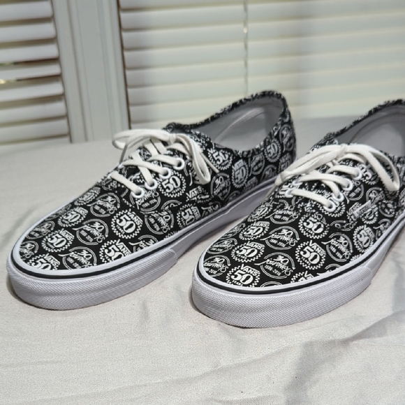 Vans Black and White 50 Years/30 Years Journeys Pattern Sneakers - Picture 3 of 16